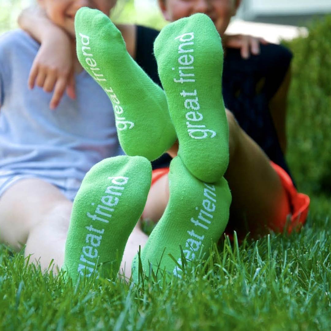 i am a great friend socks in green