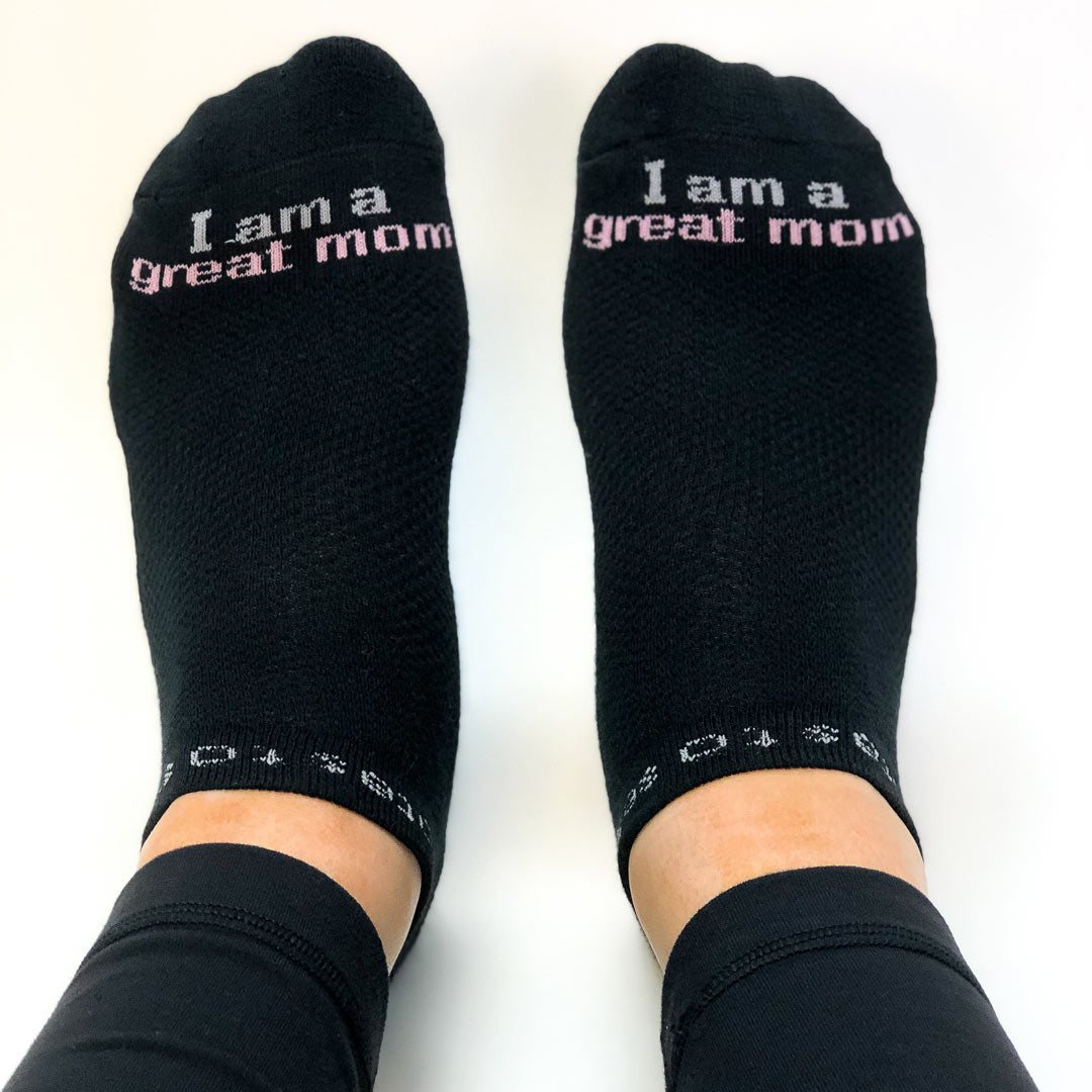 i am a great mom black socks for women