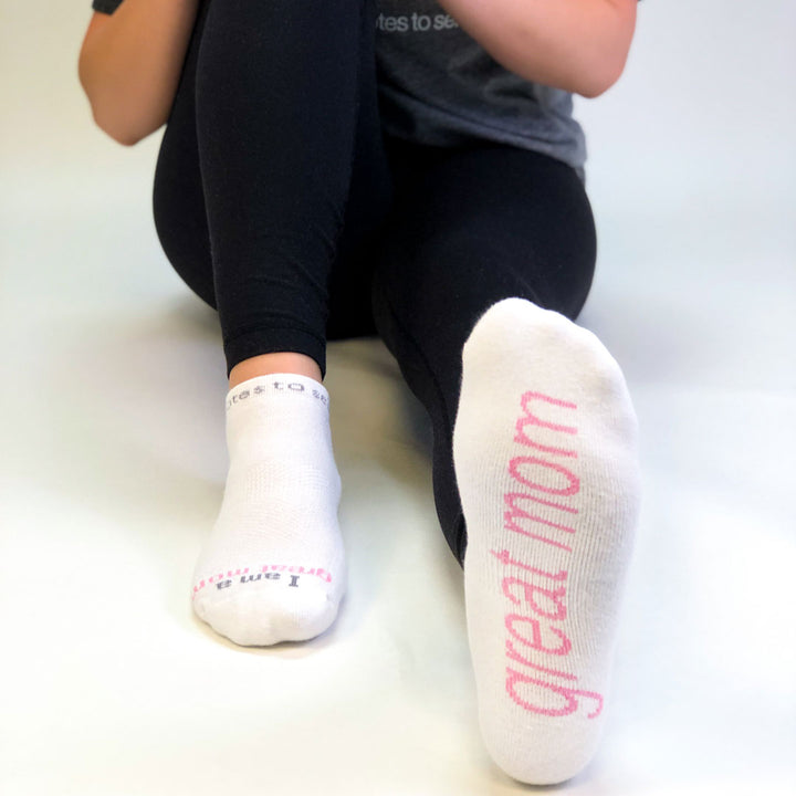 i am a great mom white socks for women