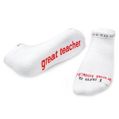 Low-cut socks with positive affirmations
