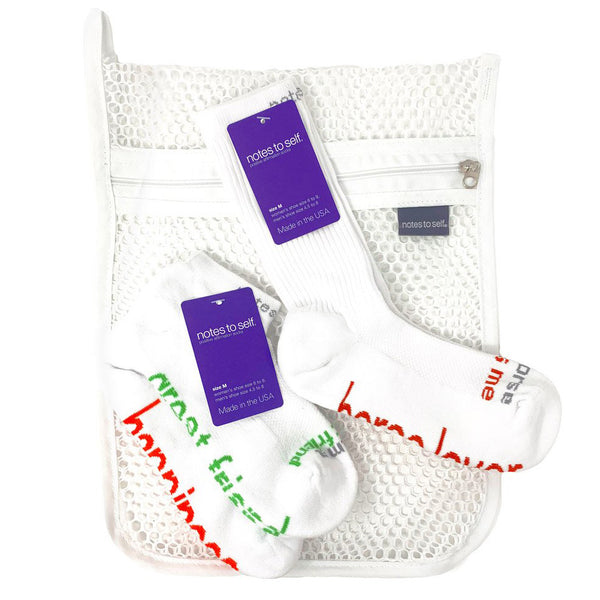 laundry bag set with 3 pairs of notes to self® socks: horse lover,  happiness, great friend